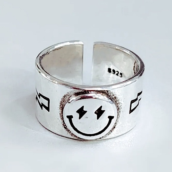 Sterling Silver Happy Face Smile Adjustable Resizable Band Minimalist Ring - Picture 1 of 5
